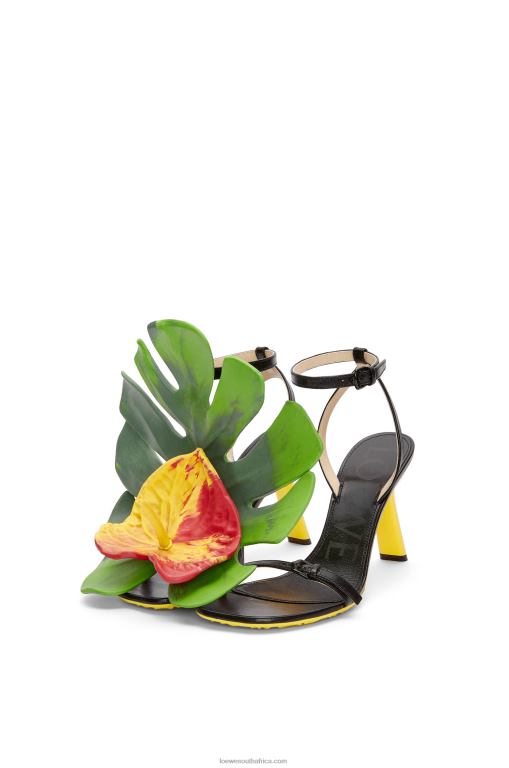 Loewe Women Petal sandal in lambskin 206XF690 Black