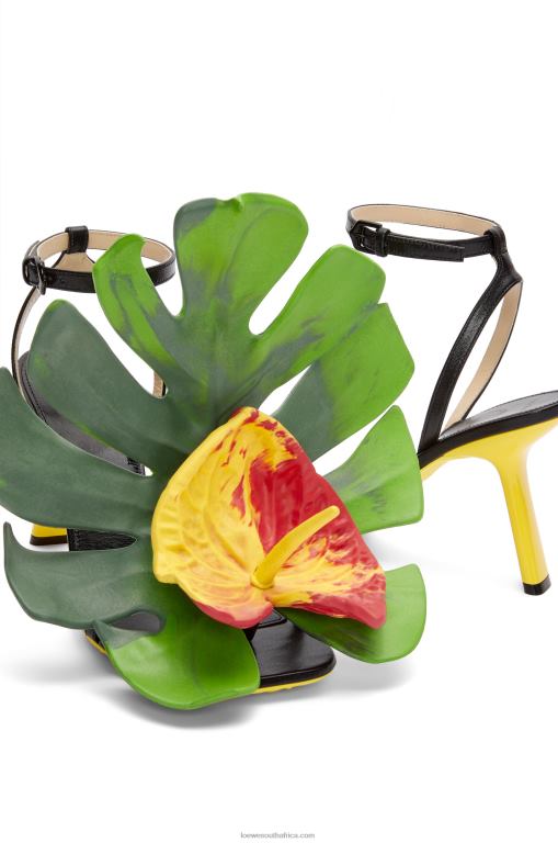 Loewe Women Petal sandal in lambskin 206XF690 Black