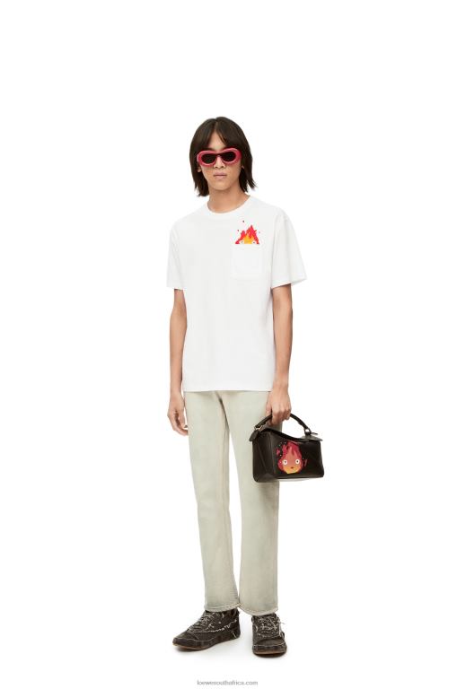 loewe_men_calcifer_pocket_t_shirt_in_cotton_206xf828_white.jpg Loewe Men Calcifer pocket T-shirt in cotton 206XF828 White - Image 1