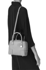 Loewe Women Amazona 19 square bag in nappa calfskin 206XF166 Avocado Green - Image 3