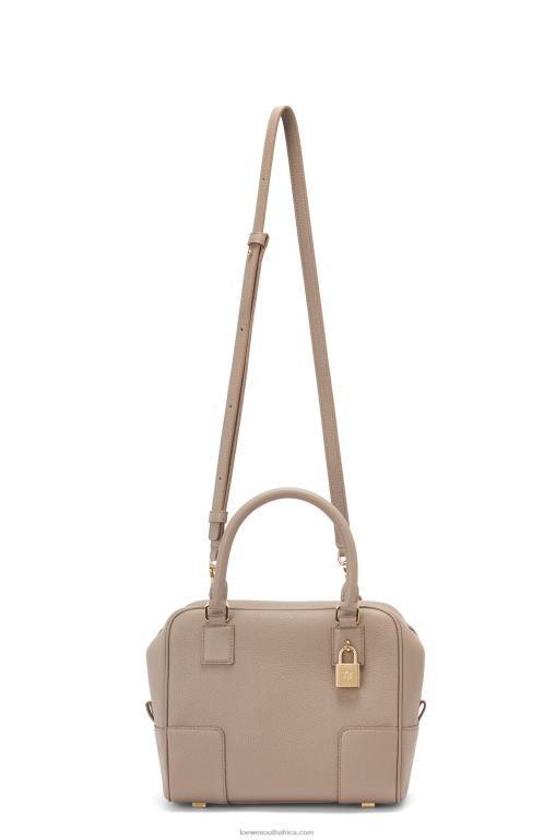 Loewe Women Amazona 19 square bag in soft grained calfskin 206XF155 Sand - Image 7
