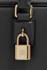 Loewe Women Amazona 23 bag in nappa calfskin 206XF157 Black - Image 9
