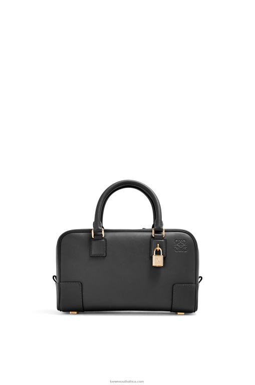 loewe_women_amazona_23_bag_in_nappa_calfskin_206xf157_black.jpg Loewe Women Amazona 23 bag in nappa calfskin 206XF157 Black - Image 1