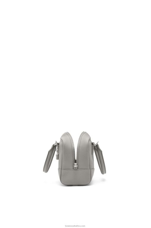 Loewe Women Amazona 23 bag in soft grained calfskin 206XF133 Pearl Grey - Image 3
