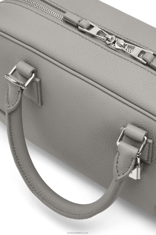 Loewe Women Amazona 23 bag in soft grained calfskin 206XF133 Pearl Grey - Image 7