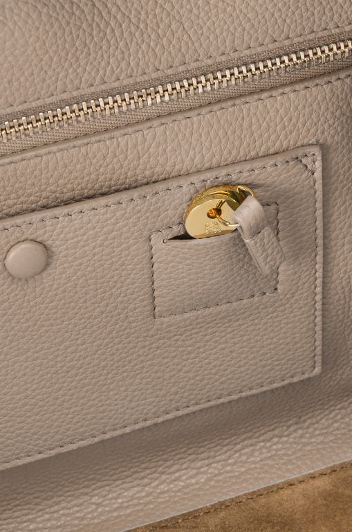 Loewe Women Amazona 28 bag in soft grained calfskin 206XF153 Sand - Image 11