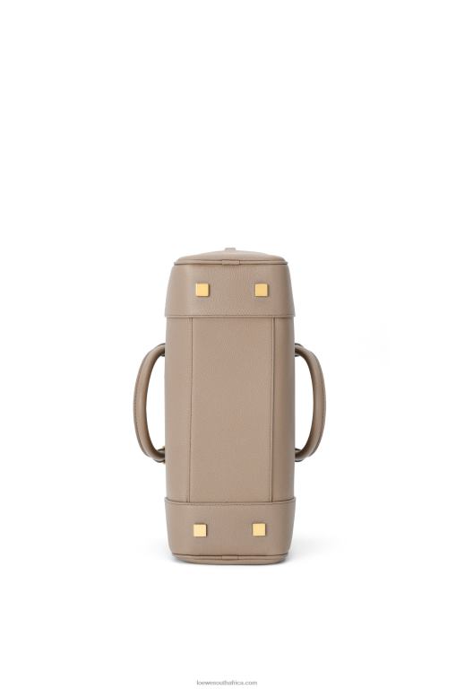 Loewe Women Amazona 28 bag in soft grained calfskin 206XF153 Sand - Image 8