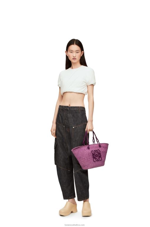 Loewe Women Anagram Basket bag in iraca palm and calfskin 206XF83 Purple - Image 2
