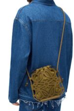 Loewe Women Anagram cut-out crossbody in classic calfskin and canvas 206XF226 Olive - Image 2