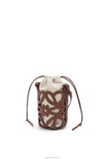 Loewe Women Anagram cut-out pocket in classic calfskin and canvas 206XF224 Tan/Ecru - Image 2