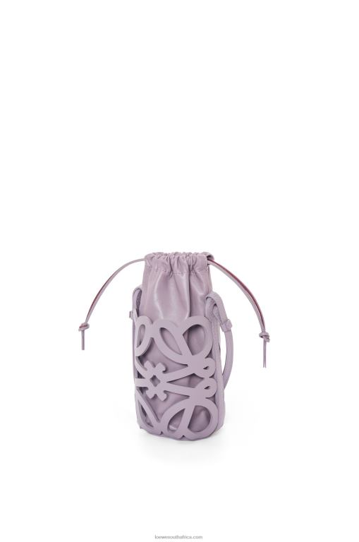 Loewe Women Anagram cut-out pocket in classic calfskin and nappa 206XF550 Pale Aubergine Glaze - Image 3
