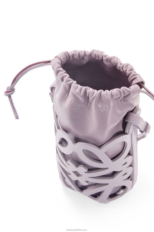 Loewe Women Anagram cut-out pocket in classic calfskin and nappa 206XF550 Pale Aubergine Glaze - Image 5