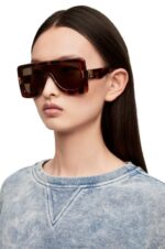 Loewe Women Anagram mask sunglasses in acetate 206XF1490 Havana - Image 2