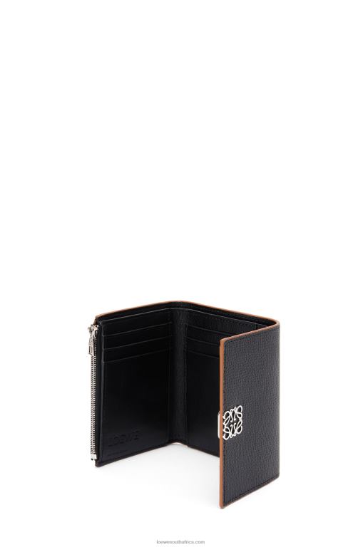 Loewe Women Anagram small vertical wallet in pebble grain calfskin 206XF1246 Black - Image 3