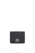 Loewe Women Anagram trifold wallet in pebble grain calfskin 206XF1245 Black