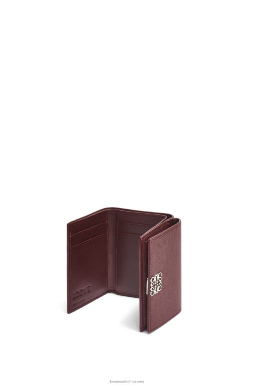 Loewe Women Anagram trifold wallet in pebble grain calfskin 206XF1296 Burgundy - Image 4
