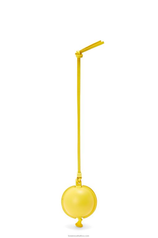 loewe_women_balloon_pouch_in_classic_calfskin_206xf629_yellow.jpg Loewe Women Balloon pouch in classic calfskin 206XF629 Yellow - Image 1