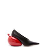 Loewe Women Balloon pump in calfskin 206XF762 Black/Red