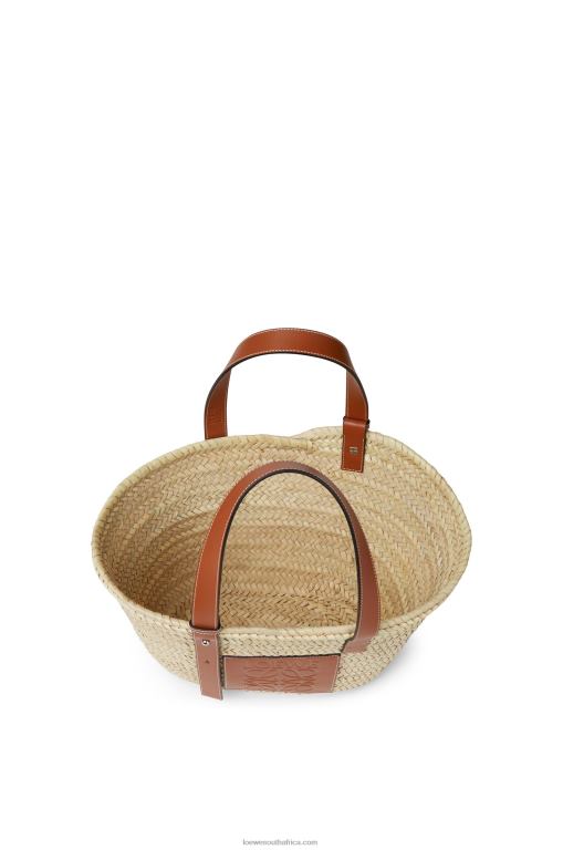 Loewe Women Basket bag in palm leaf and calfskin 206XF21 Natural/Tan - Image 4