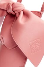 Loewe Women Bunny pocket in classic calfskin 206XF621 Peach Bloom - Image 5