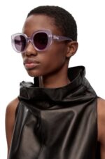 Loewe Women Butterfly sunglasses in acetate 206XF1509 Lilac - Image 2