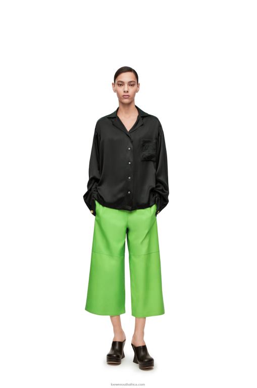 loewe_women_cropped_trousers_in_nappa_206xf1111_fluo_green.jpg Loewe Women Cropped trousers in nappa 206XF1111 Fluo Green - Image 1