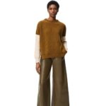 Loewe Women Cropped trousers in nappa lambskin 206XF1152 Khaki Green
