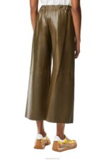 Loewe Women Cropped trousers in nappa lambskin 206XF1152 Khaki Green - Image 3