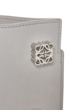 Loewe Women Dice pocket in classic calfskin 206XF572 Pearl Grey - Image 3