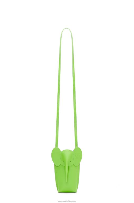 Loewe Women Elephant Pocket in classic calfskin 206XF625 Pea Green Glaze - Image 4