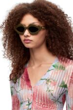 Loewe Women Flame sunglasses in acetate 206XF1468 Shiny Khaki - Image 2