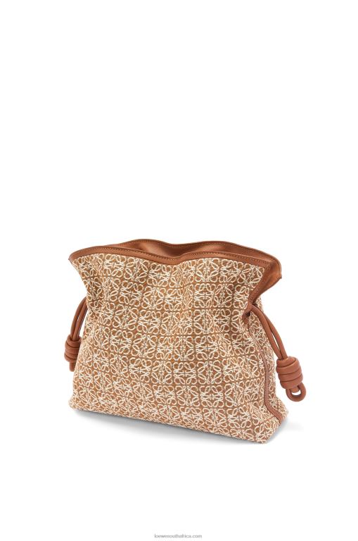 Loewe Women Flamenco clutch in Anagram jacquard and calfskin 206XF486 Tan/Pecan - Image 3