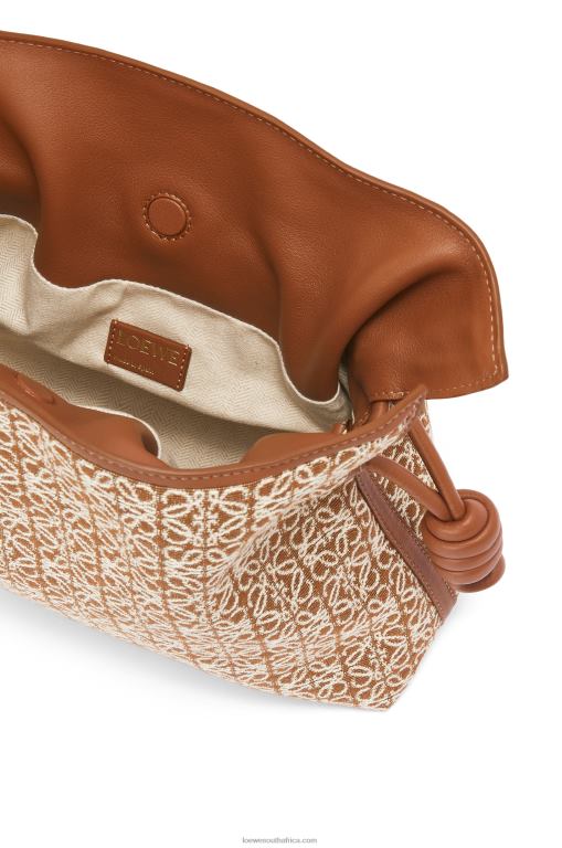 Loewe Women Flamenco clutch in Anagram jacquard and calfskin 206XF486 Tan/Pecan - Image 6