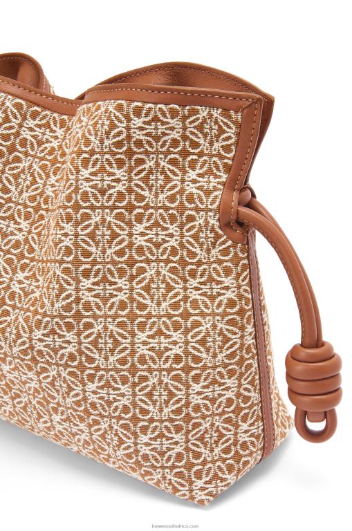 Loewe Women Flamenco clutch in Anagram jacquard and calfskin 206XF486 Tan/Pecan - Image 7