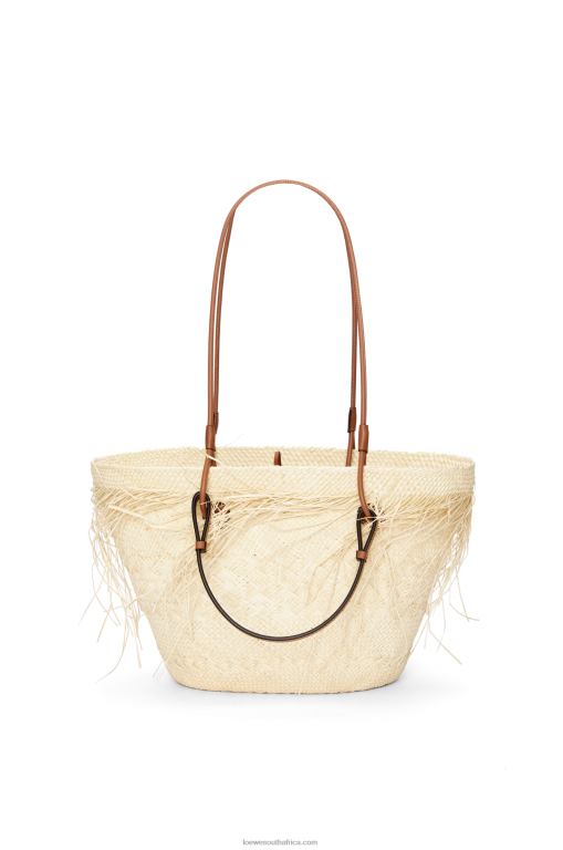 Loewe Women Frayed Anagram basket bag in iraca palm and calfskin 206XF54 Natural/Tan - Image 3