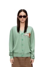 Loewe Women Heen cardigan in wool 206XF1027 Aniseed Green - Image 2