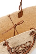 Loewe Women Large Anagram Basket bag in iraca palm and calfskin 206XF17 Natural/Tan - Image 5