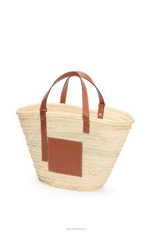 Loewe Women Large Basket bag in palm leaf and calfskin 206XF37 Natural/Tan - Image 3