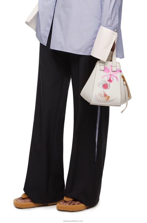 Loewe Women Maruja Mallo Hammock compact bag in classic calfskin 206XF339 Soft White - Image 2