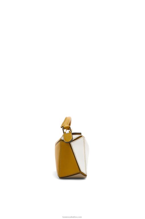 Loewe Women Mini Puzzle bag in classic calfskin 206XF277 Ochre/Soft White - Image 3