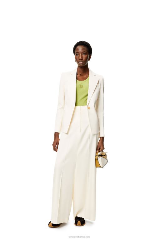 Loewe Women Mini Puzzle bag in classic calfskin 206XF277 Ochre/Soft White - Image 8