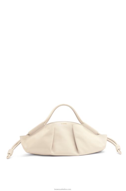 loewe_women_paseo_bag_in_shiny_nappa_calfskin_206xf346_angora.jpg Loewe Women Paseo bag in shiny nappa calfskin 206XF346 Angora - Image 1