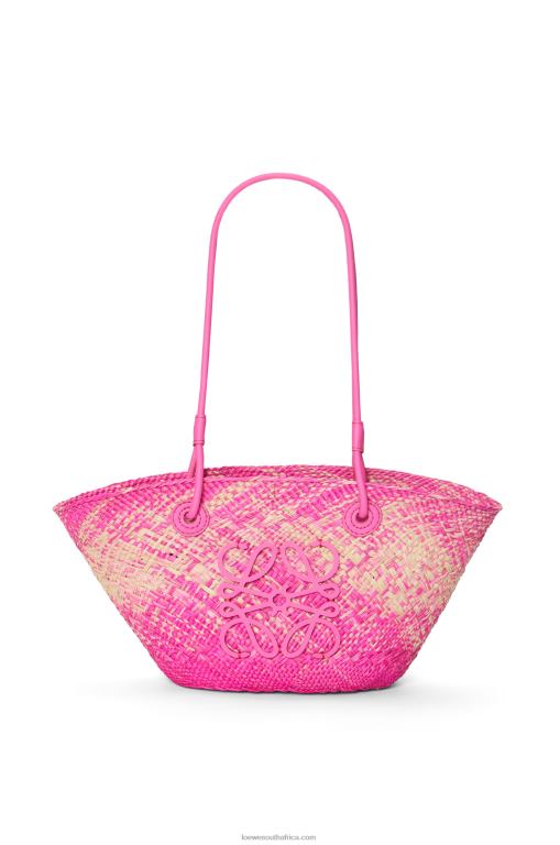 loewe_women_small_anagram_basket_bag_in_iraca_palm_and_calfskin_206xf56_fuchsia.jpg Loewe Women Small Anagram basket bag in iraca palm and calfskin 206XF56 Fuchsia - Image 1