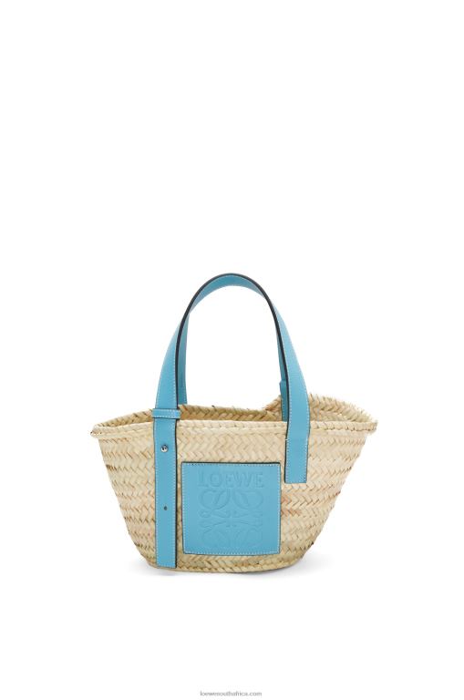 loewe_women_small_basket_bag_in_palm_leaf_and_calfskin_206xf57_light_blue.jpg Loewe Women Small Basket bag in palm leaf and calfskin 206XF57 Light Blue - Image 1
