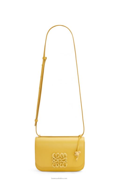 Loewe Women Small Goya bag in silk calfskin 206XF263 Pale Yellow Glaze - Image 4