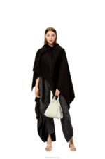 Loewe Women Small Hammock bag in classic calfskin 206XF514 Ash Grey/Marble Green - Image 2