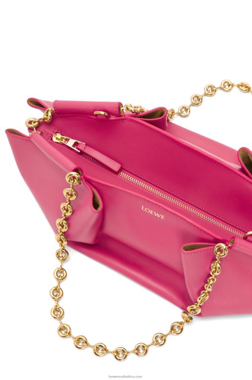 Loewe Women Small Paseo bag in shiny nappa calfskin with chain 206XF420 Magenta - Image 7