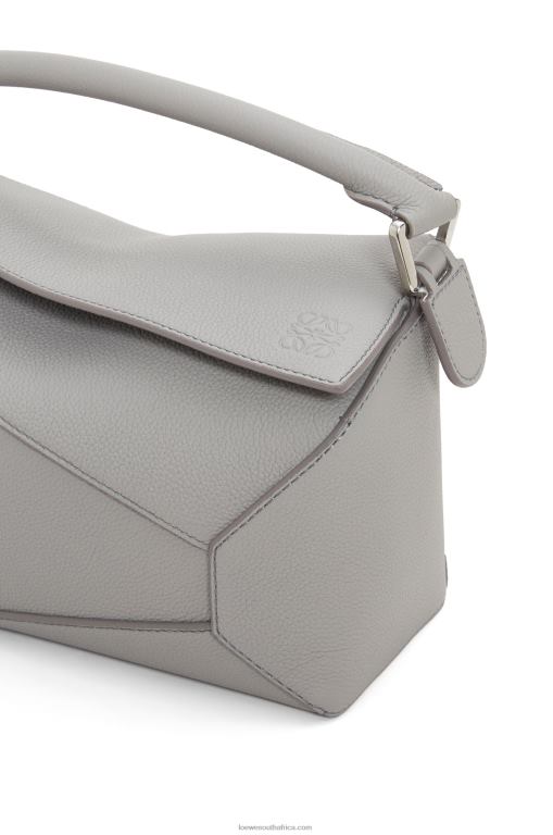 Loewe Women Small Puzzle Edge bag in soft grained calfskin 206XF366 Pearl Grey - Image 8