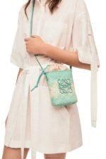 Loewe Women Square pocket in iraca palm and calfskin 206XF317 Fresh Mint - Image 2