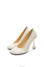Loewe Women Toy pump in goatskin 206XF729 White - Image 3